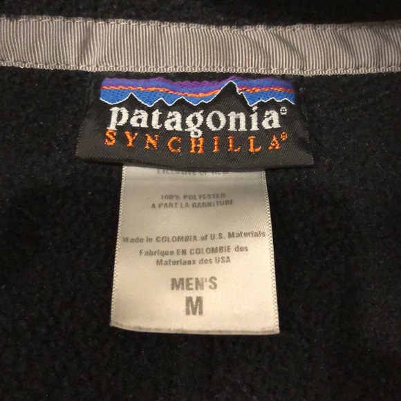 Patagonia full zip sweater - Picture 3 of 4